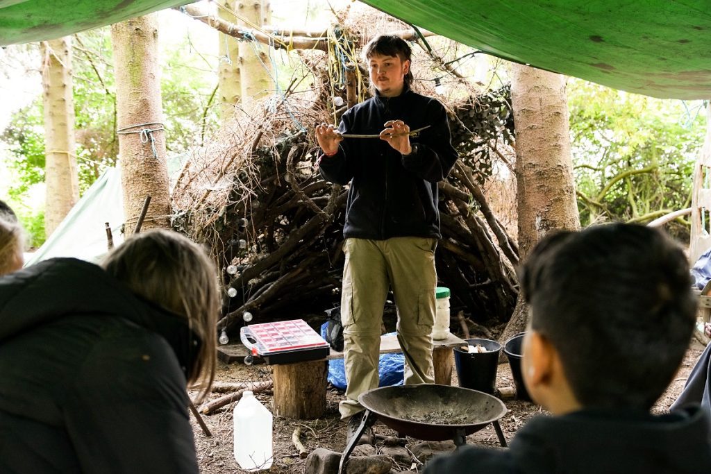 young-people-bushcraft-lineham-farm